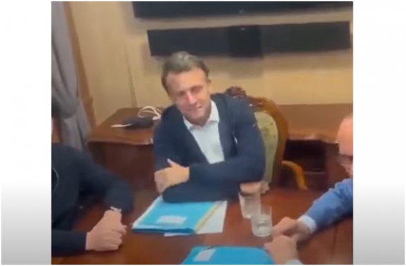 Կոկաի՞ն. ինչ են թաքցրել Մակրոնն ու Մերցը գնացքում (տեսանյութ)